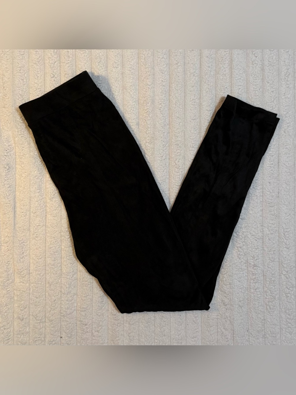 Jack by BB Dakota Women’s Soft Black Velvet-Feel Stretch Leggings